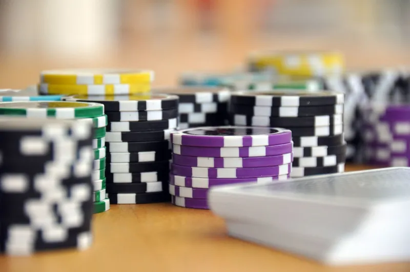 Status Symbols and Empty Wallets: How Sportsbook VIP Programs Turn Degens Into Cash Cows